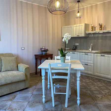 Cascina San Bernardo Vakantieboerderij Magliano Alfieri